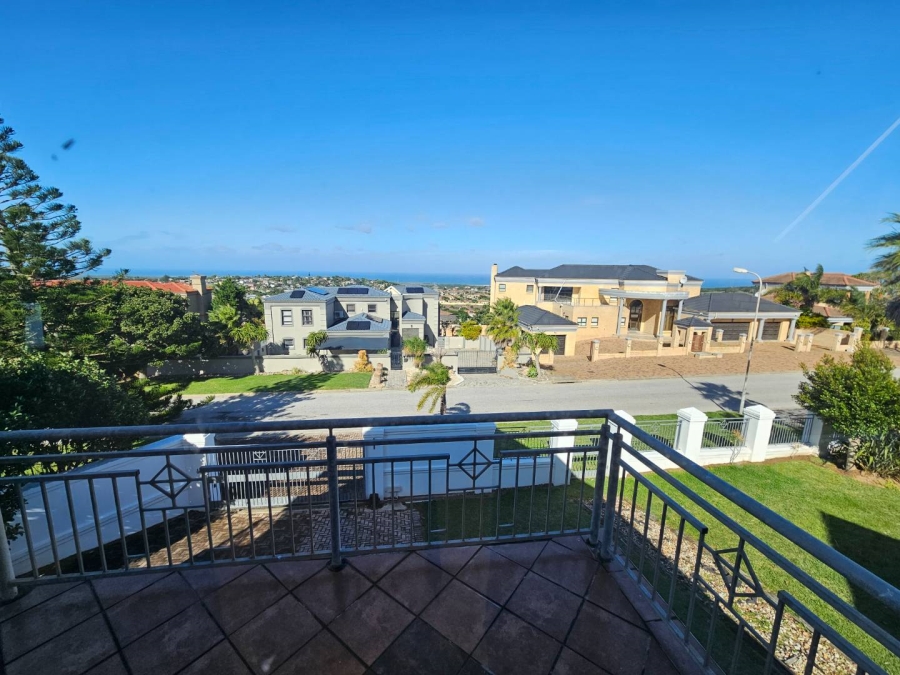 To Let 4 Bedroom Property for Rent in Lovemore Heights Estate Eastern Cape